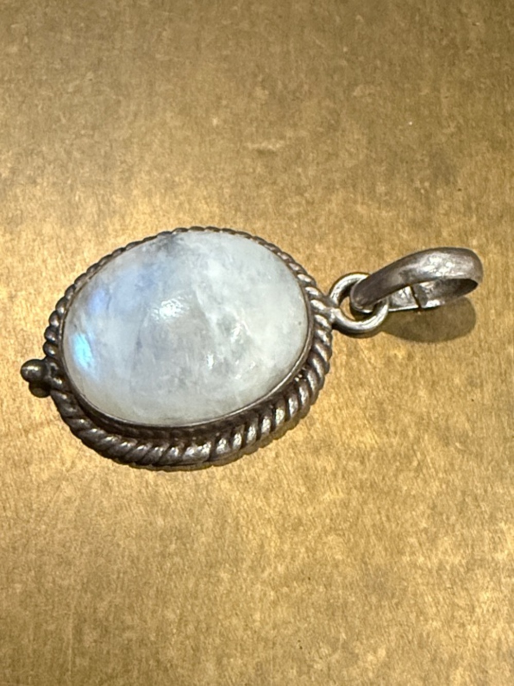 Vintage Moonstone in 925 Sterling Silver Pendant for necklace